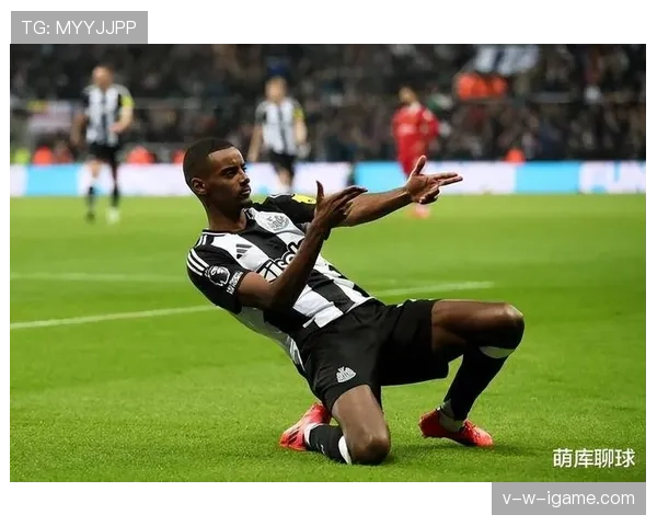 英超俱乐部新赛季装备引爆足球时尚潮流，球迷期待值拉满