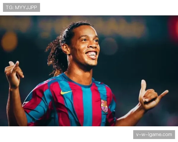 罗纳尔迪尼奥脚下的豪车已经开到邻居都傻眼了吧？